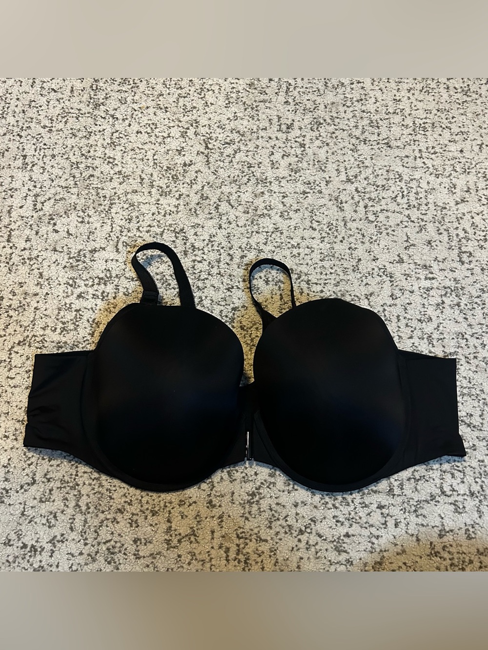 Torrid Black Front-Clasp Under-Wire Bra Size 48C